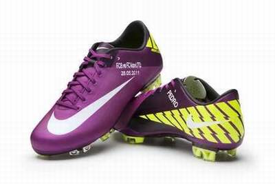 chaussures nike messi